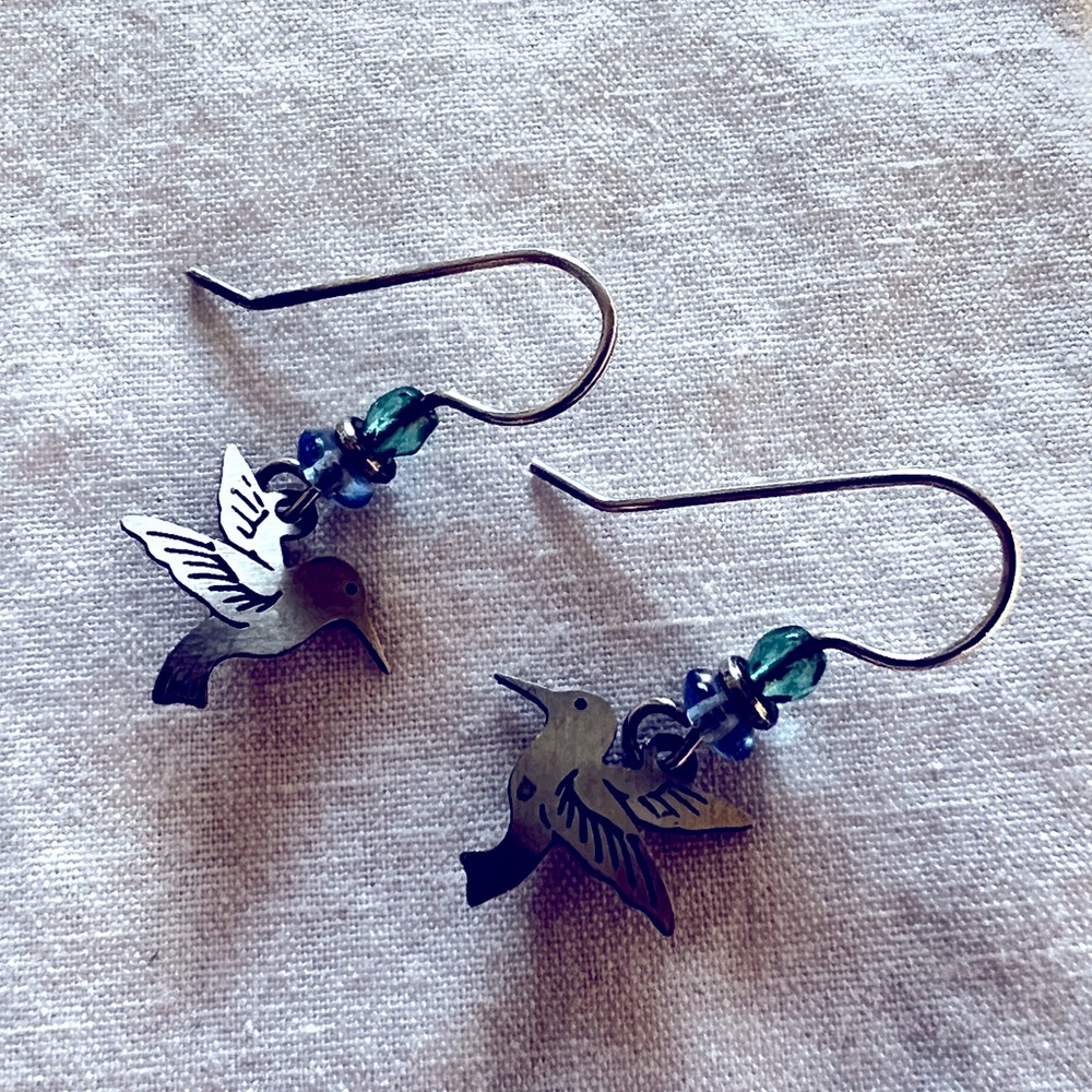 Beautiful Silver Etched Hummingbird beaded French Wire Hanging Earrings